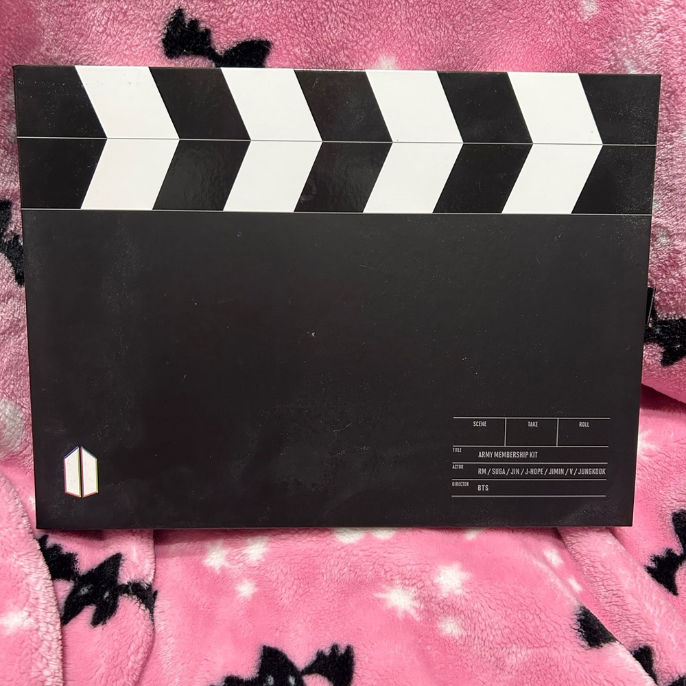 BTS RARE ARMY MEMBERSHIP - Clapperboard -washi tape, photo cards, booklet & more